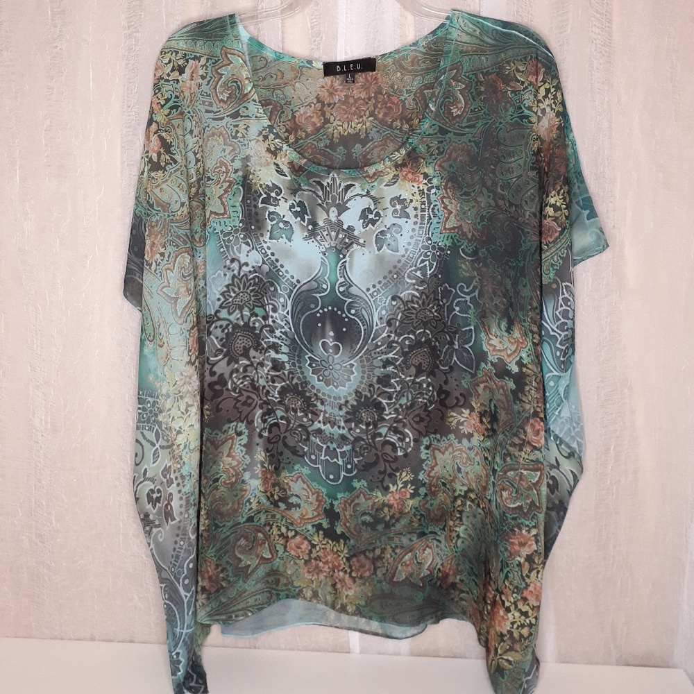 B.L.E.U‎ Sheer Flowey Blouse